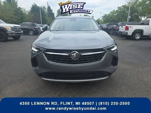Used 2022 Buick Envision Essence w/ Technology Package I FWD image 2