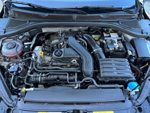 Used 2025 Volkswagen Jetta Sport image 28