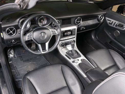 Used 2014 Mercedes-Benz SLK 250 w/ Premium Package image 37