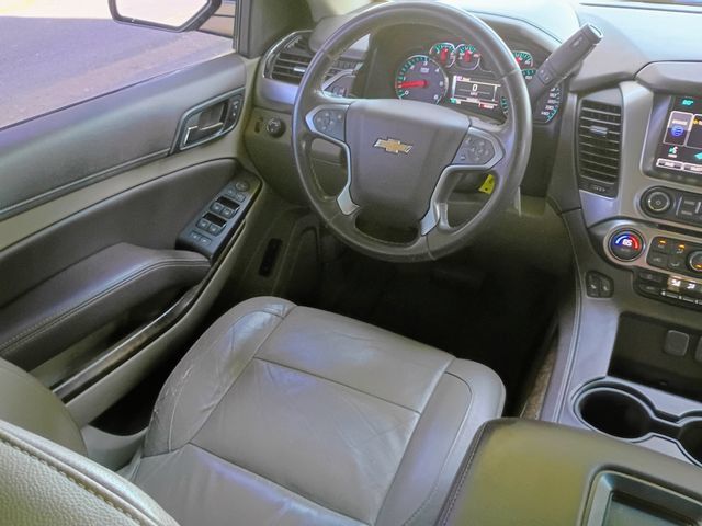 Used 2015 Chevrolet Suburban LT RWD image 34