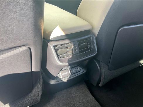 Used 2019 Lexus ES 350 image 40