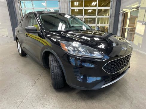 Used 2022 Ford Escape SE image 7