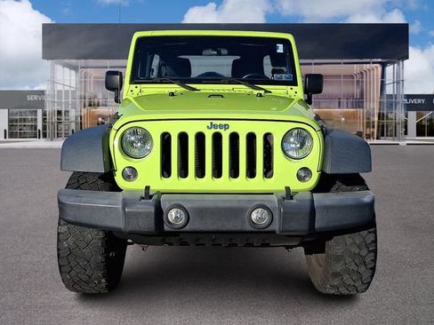 Used 2017 Jeep Wrangler Unlimited Sport w/ Max Tow Package AWD/4WD image 2