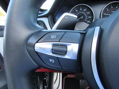 Used 2014 BMW 435i Convertible image 14