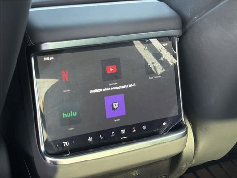 Used 2022 Tesla Model X Plaid image 29