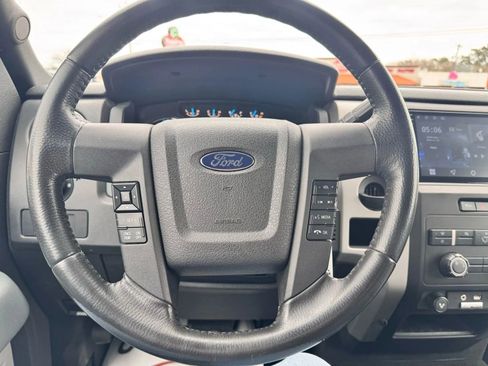 Used 2012 Ford F150 XLT w/ XLT Chrome Pkg image 11