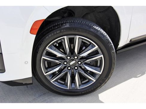 Certified 2023 Cadillac Escalade Sport Platinum RWD image 32