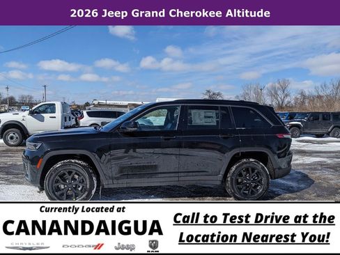 New 2026 Jeep Grand Cherokee Altitude AWD/4WD image 4