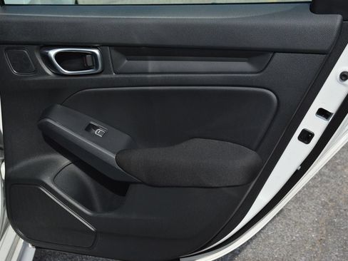 Used 2024 Honda Civic Sport image 18