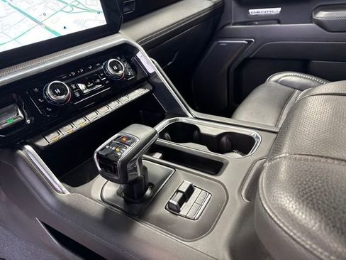 Used 2023 GMC Sierra 1500 Denali image 24