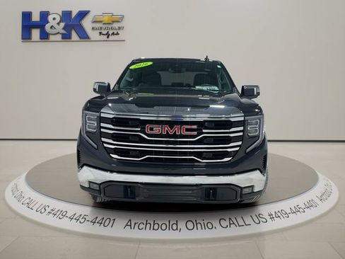 Used 2026 GMC Sierra 1500 SLT AWD/4WD image 2