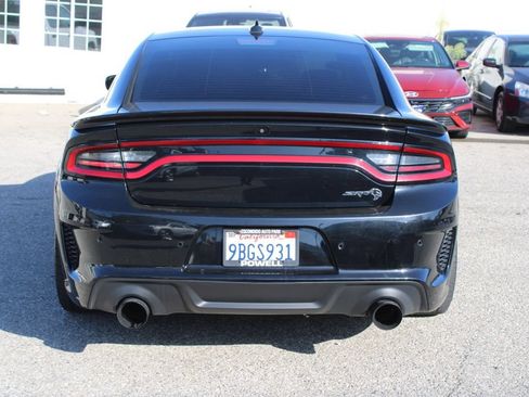 Used 2020 Dodge Charger SRT Hellcat w/ Navigation & Travel Group RWD image 5