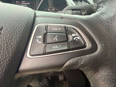 Used 2018 Ford Escape Titanium AWD/4WD image 50