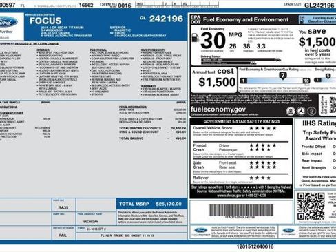 Used 2016 Ford Focus Titanium w/ Titanium Technology Package image 4