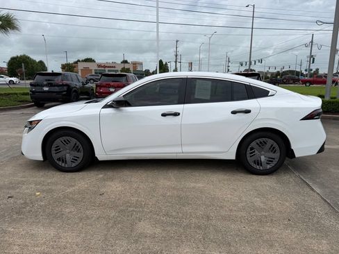 Used 2026 Nissan Sentra S w/ Floor Mat Package FWD image 2