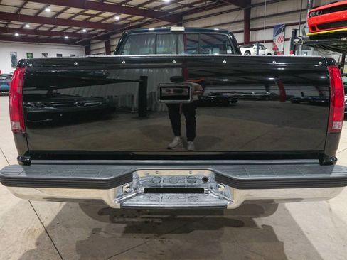 Used 1990 Chevrolet Silverado 1500 2WD Regular Cab image 7