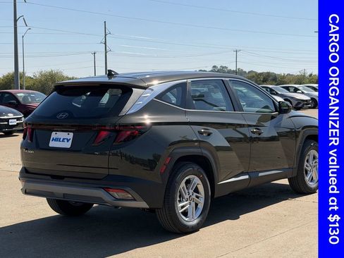 New 2026 Hyundai Tucson SE image 4