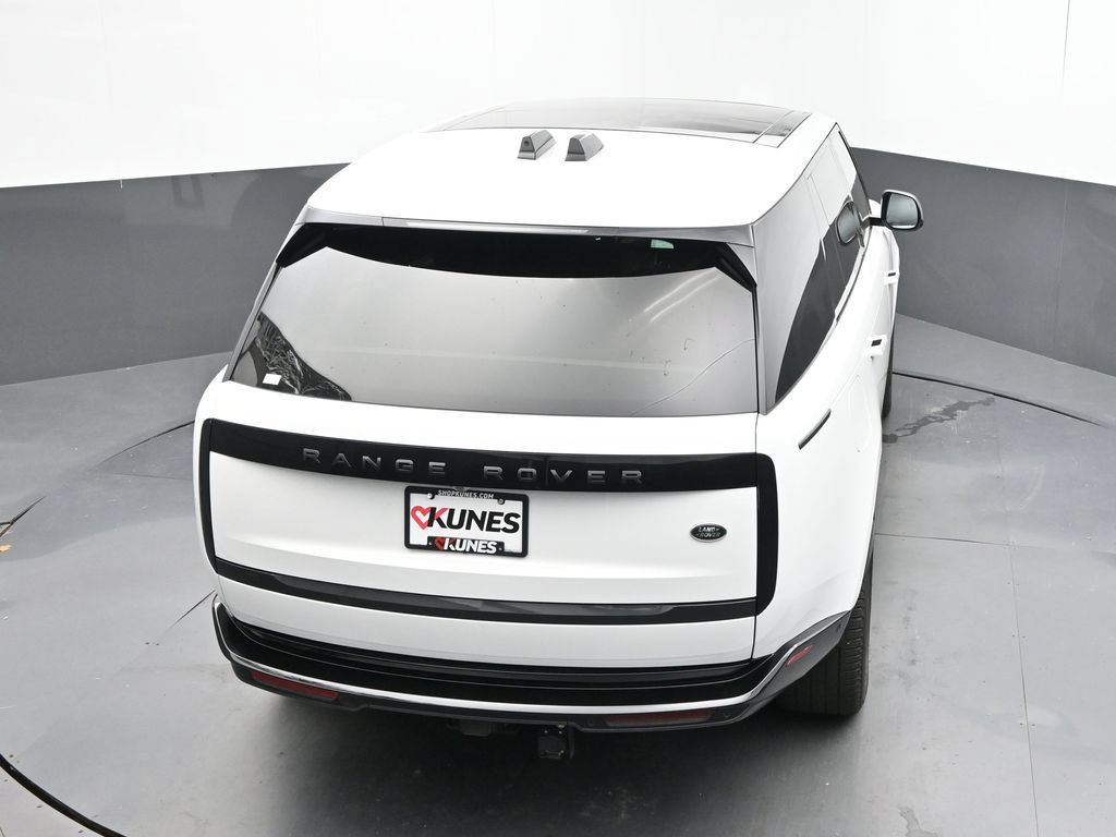 Used 2023 Land Rover Range Rover Long Wheelbase SE AWD/4WD image 35