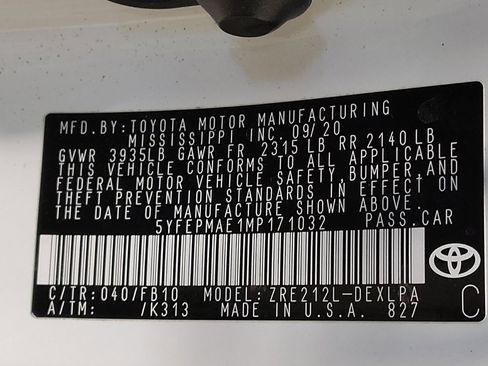 Used 2021 Toyota Corolla LE image 33