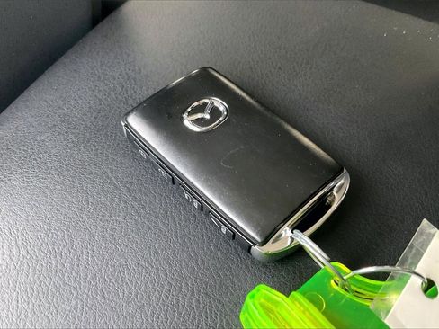 Used 2020 MAZDA CX-5 Touring image 12