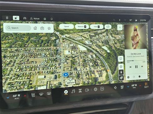 Used 2023 Rivian R1S Adventure image 22