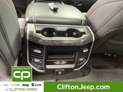Used 2022 RAM 1500 Big Horn image 10