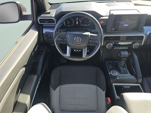 Used 2024 Toyota Tacoma TRD Sport AWD/4WD image 5