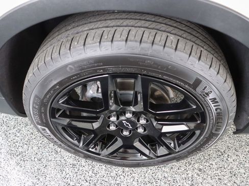 Used 2023 Chevrolet Blazer LT w/ Driver Confidence Package image 11