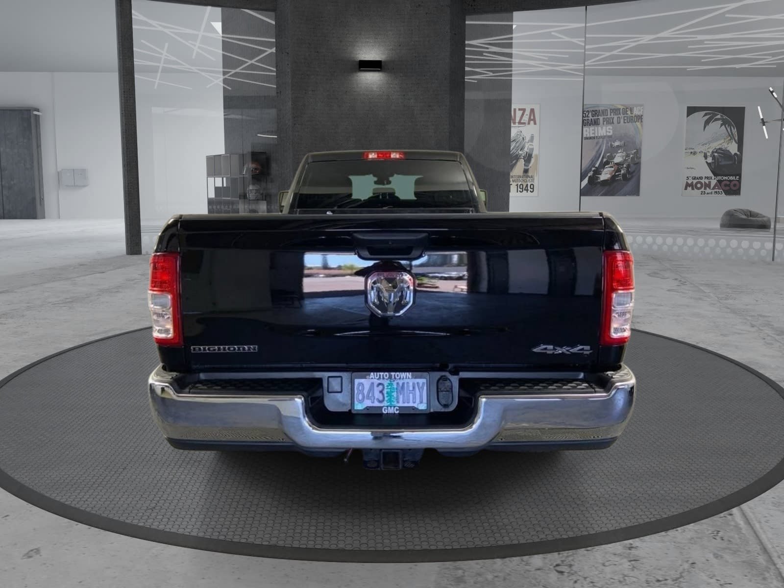 Used 2024 RAM 3500 Big Horn AWD/4WD image 7