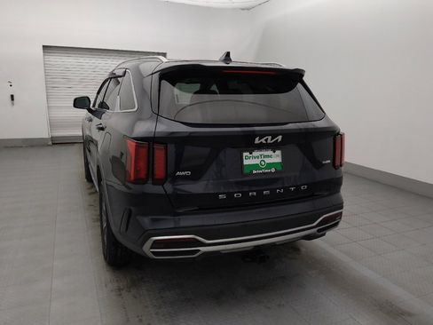 Used 2022 Kia Sorento S image 6