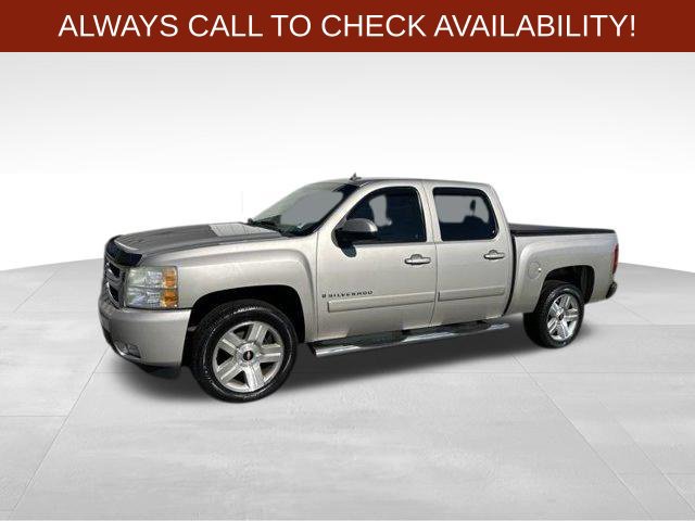 Used 2008 Chevrolet Silverado 1500 LTZ w/ Sun And Navigation Package RWD image 3