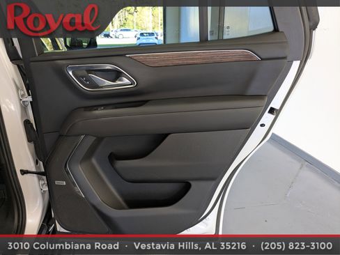 Used 2023 Chevrolet Tahoe High Country image 9