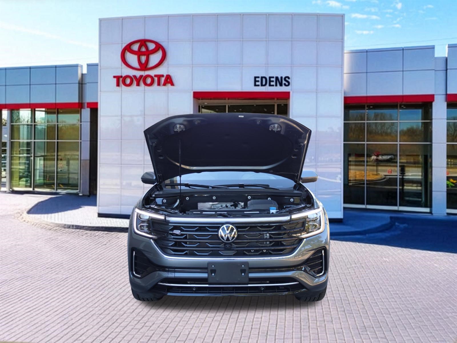 Used 2025 Volkswagen Atlas Cross Sport SEL Premium R-Line AWD/4WD image 13