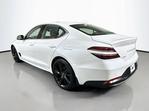 Used 2023 Genesis G70 2.0T w/ Sport Prestige Package RWD image 7