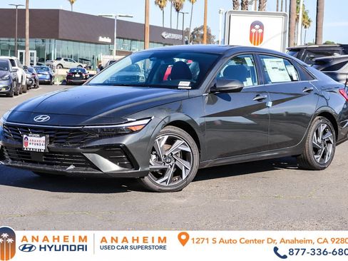 New 2025 Hyundai Elantra Limited w/ Cargo Package image 1