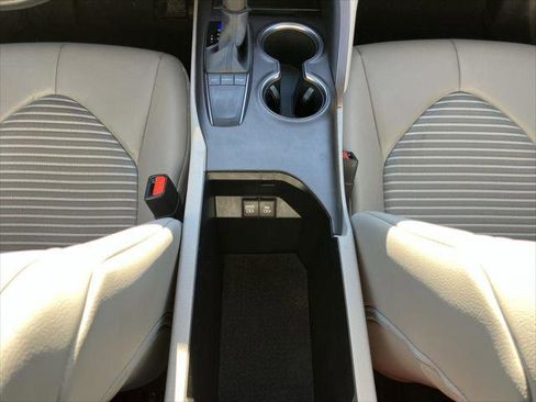 Certified 2023 Toyota Camry SE image 17