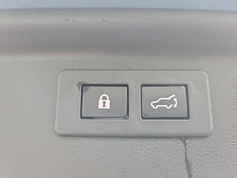 Certified 2023 Subaru Forester Premium image 31