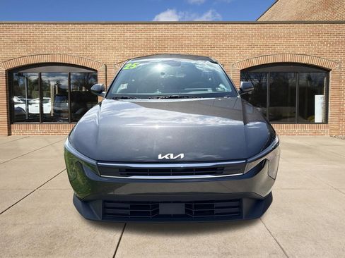 Used 2025 Kia K4 FWD image 9