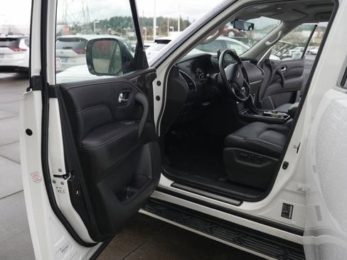 Used 2024 INFINITI QX80 Luxe image 14