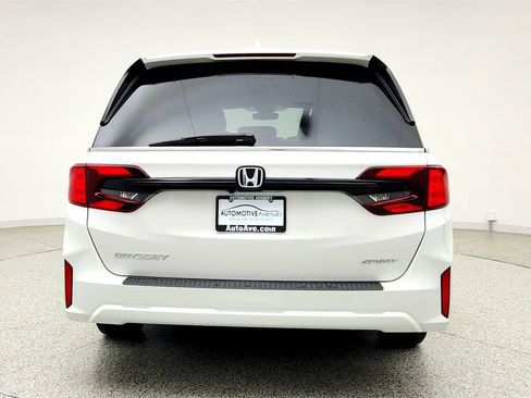 Used 2025 Honda Odyssey Sport-L image 6