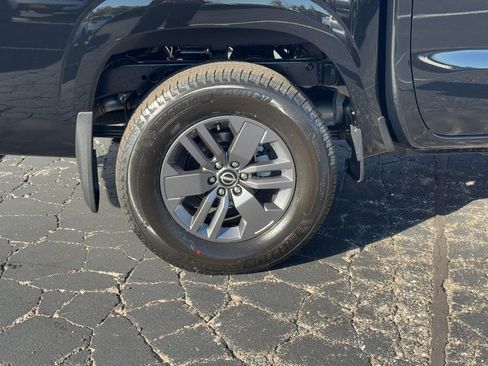 New 2026 Nissan Frontier SV w/ SV Convenience Package image 4