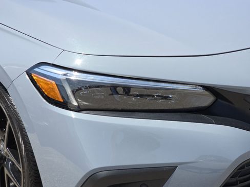 Used 2023 Honda Civic Sport Touring image 8