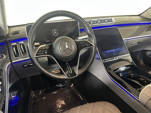 Certified 2023 Mercedes-Benz S 580 4MATIC Sedan image 27