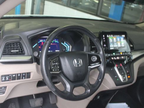 Used 2019 Honda Odyssey EX-L image 19