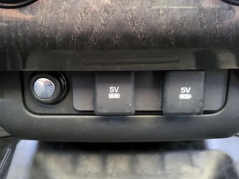 Used 2019 Land Rover Range Rover Sport HSE AWD/4WD image 31