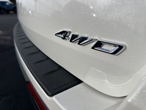 New 2026 Ford Explorer Active w/ Active Comfort Package image 9