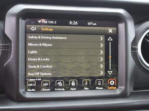 Used 2022 Jeep Wrangler Unlimited Sahara w/ Cold Weather Group AWD/4WD image 33