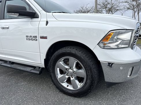 Used 2018 RAM 1500 Big Horn image 9