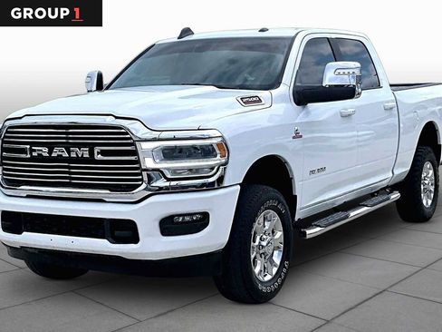 Used 2024 RAM 2500 Laramie AWD/4WD image 1