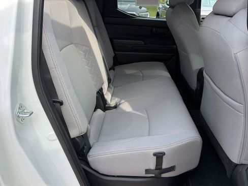 Used 2024 Toyota Tacoma SR5 AWD/4WD image 16